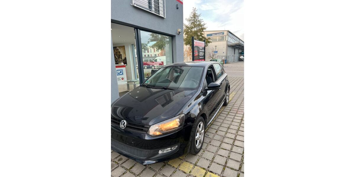 VW Polo 94.200 km 5.400 &euro; München 81825