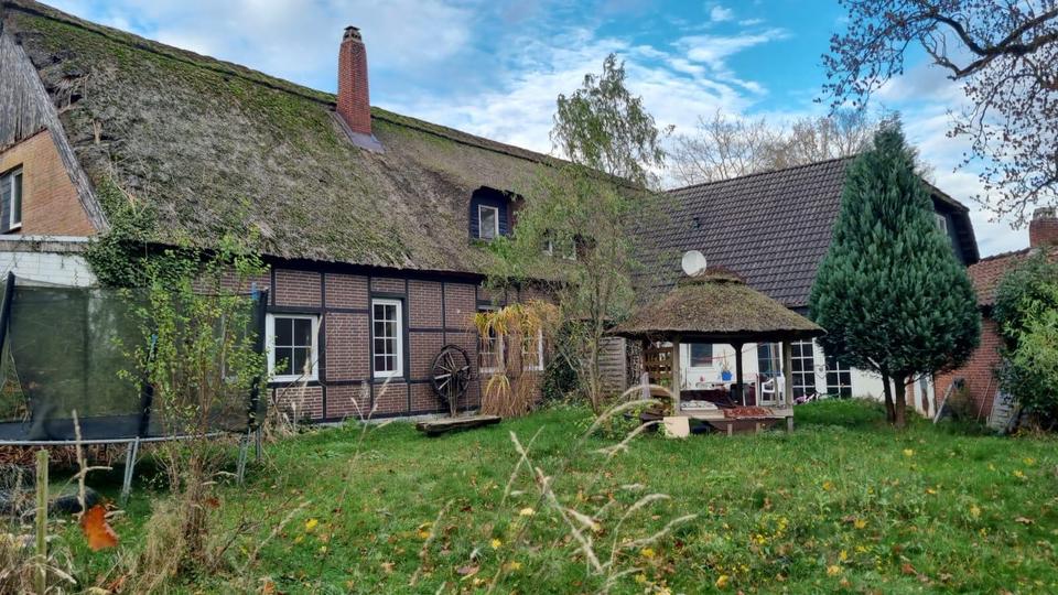 Mehrfamilienhaus, Wohnhaus Beverstedt - 14 Zimmer, 460 m&sup2;, 250.000&euro; | Angebot:24508688