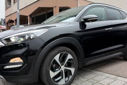 Hyundai TUCSON 136.252 km 16.999 &euro; Bad Wildbad 75323
