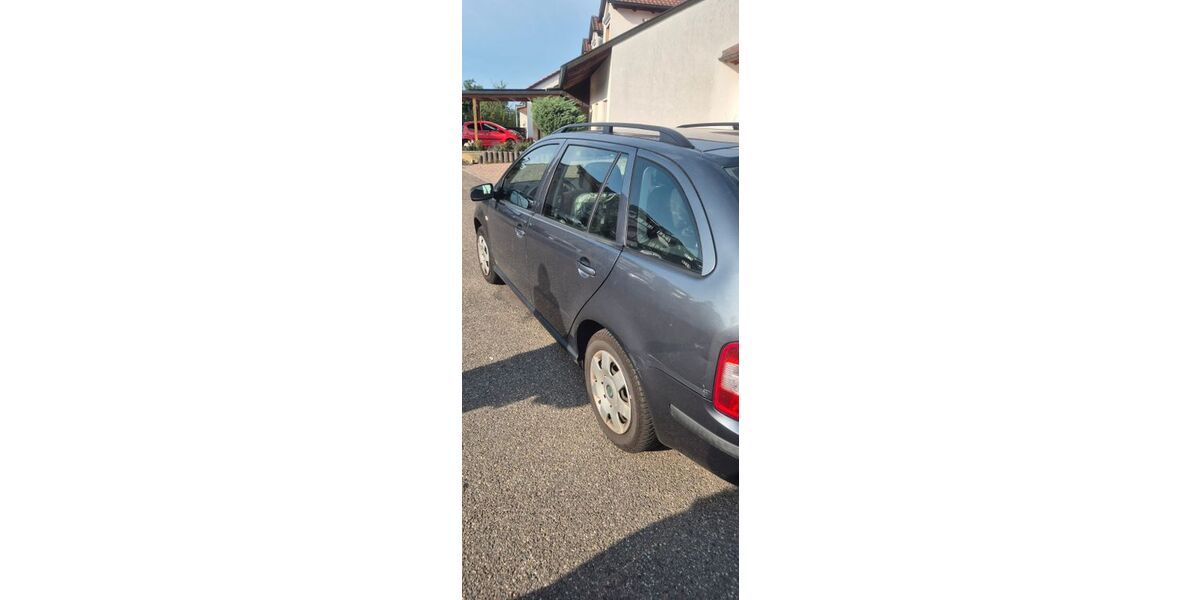 Skoda Fabia 340.000 km 700 &euro; Dußlingen 72144