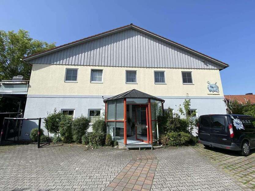 Büro in Forstern 300 € 42 m²