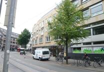 Willkommen Zuhause! Zentral gelegene Wohnung mit Balkon