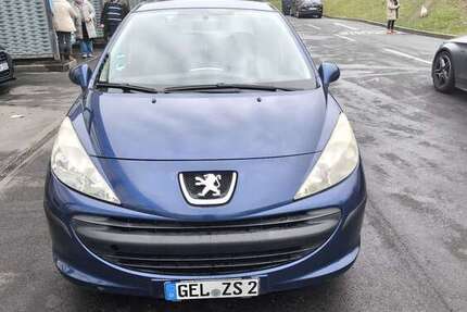 Peugeot 207 125.000 km 1.250 &euro; Gelsenkirchen 45897