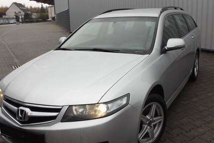 Honda Accord 225.589 km 3.100 &euro; Herne 44652