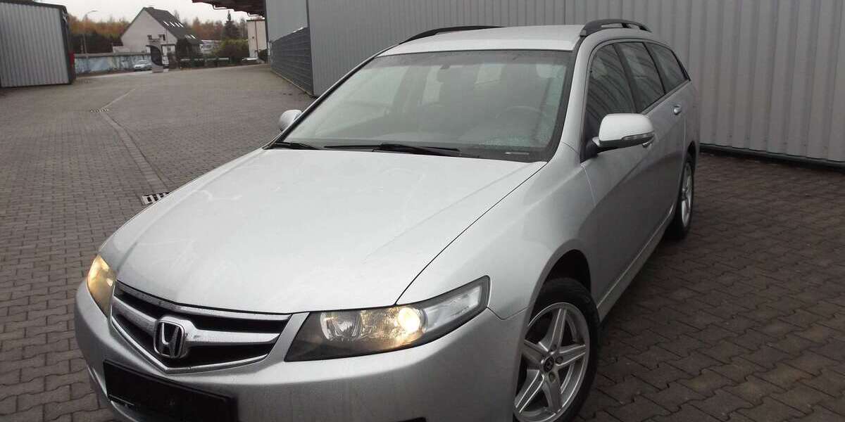 Honda Accord 225.589 km 3.100 &euro; Herne 44652