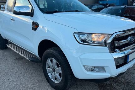 Ford Ranger 153.000 km 13.900 &euro; Nürnberg 90441