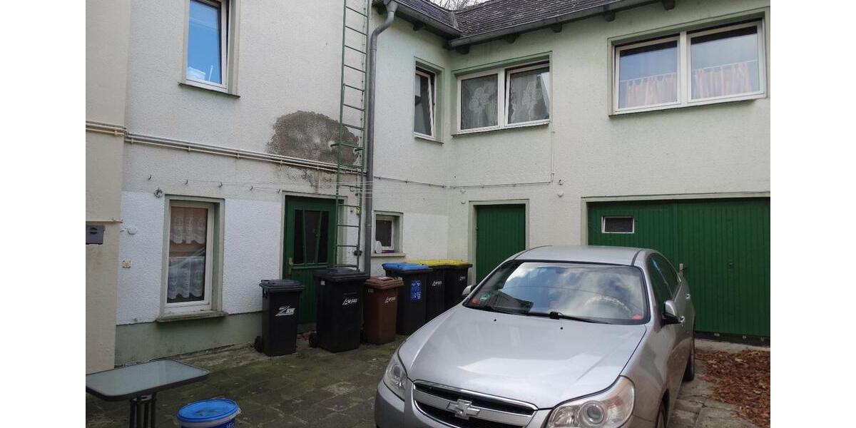 Mehrfamilienhaus, Wohnhaus Weißenfels - 10 Zimmer, 226 m&sup2;, 210.000&euro; | Angebot:26680464