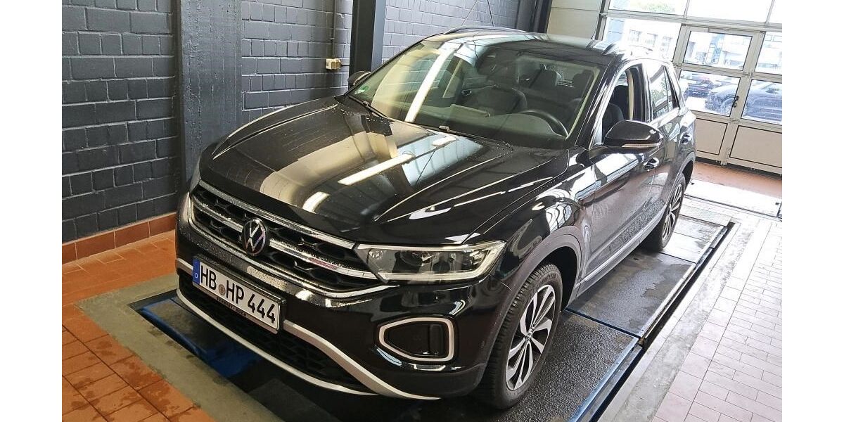 VW T-Roc 26.585 km 27.979 &euro; Wittingen 29378