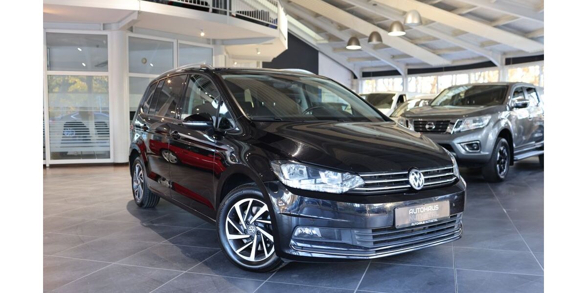 VW Touran 154.317 km 14.980 &euro; Nuthetal 14558