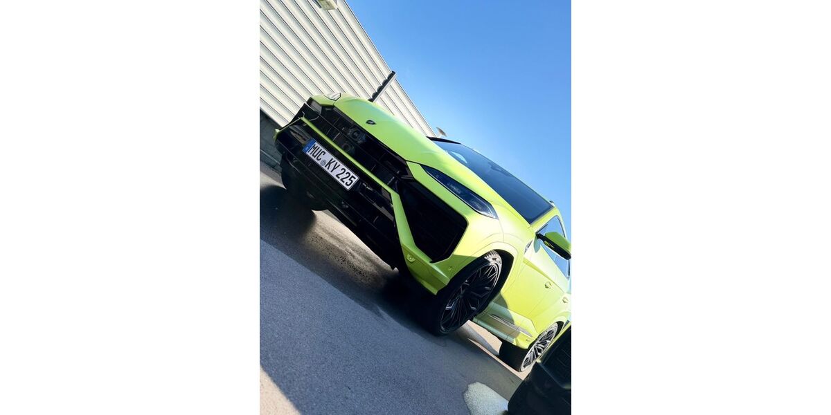 Lamborghini Urus 3.500 km 318.000 &euro; Obermeitingen 86836