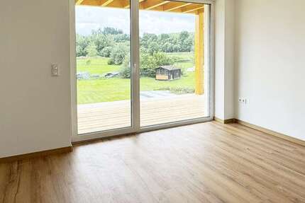 Wohnung Zwiesel - 3 Zimmer, 80 m&sup2;, 950&euro; | Angebot:27045159