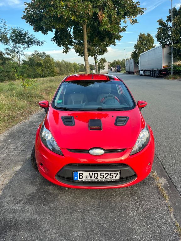 Ford Fiesta 272.549 km 1.750 € Wustermark 14641