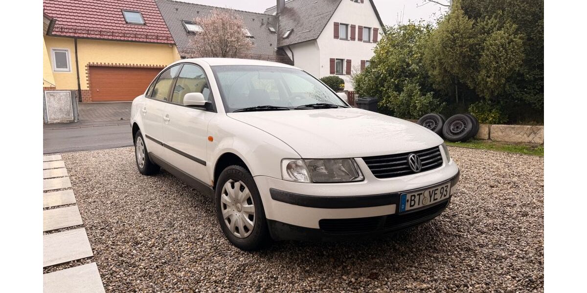 VW Passat 52.500 km 2.250 &euro; Bayreuth 95445