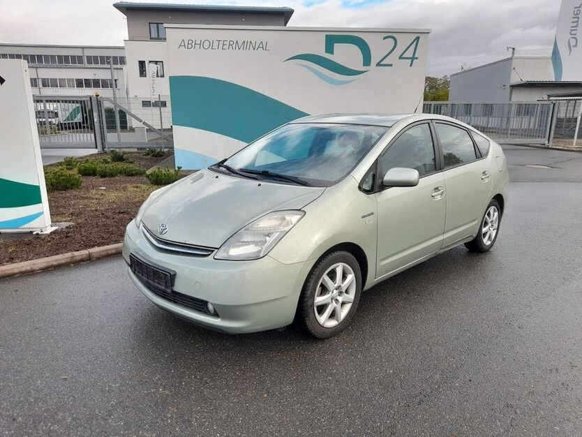 Toyota Prius 123.000 km 5.390 € Nürnberg, Mittelfranken 90431