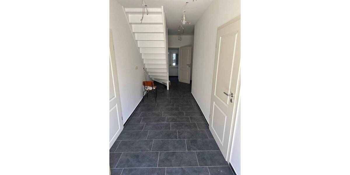 Mehrfamilienhaus, Wohnhaus Teuchern Plotha - 6 Zimmer, 250 m&sup2;, 159.900&euro; | Angebot:25670787