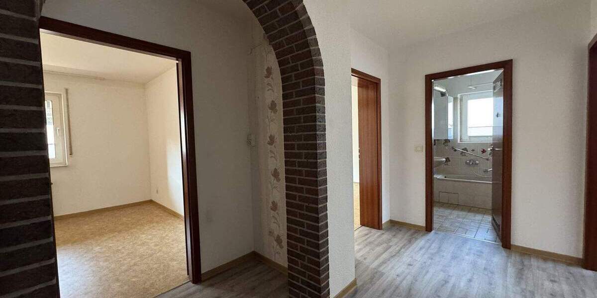 Etagenwohnung Hildesheim Itzum - 3 Zimmer, 75 m&sup2;, 650&euro; | Angebot:25567371