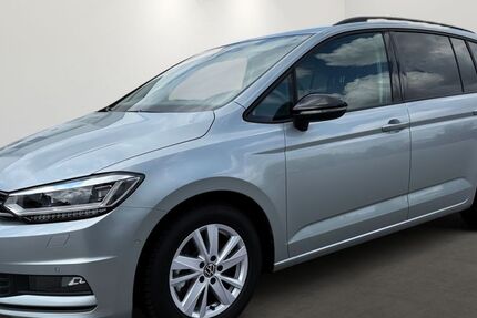 VW Touran 3.900 km 44.895 &euro; Grünstadt 67269