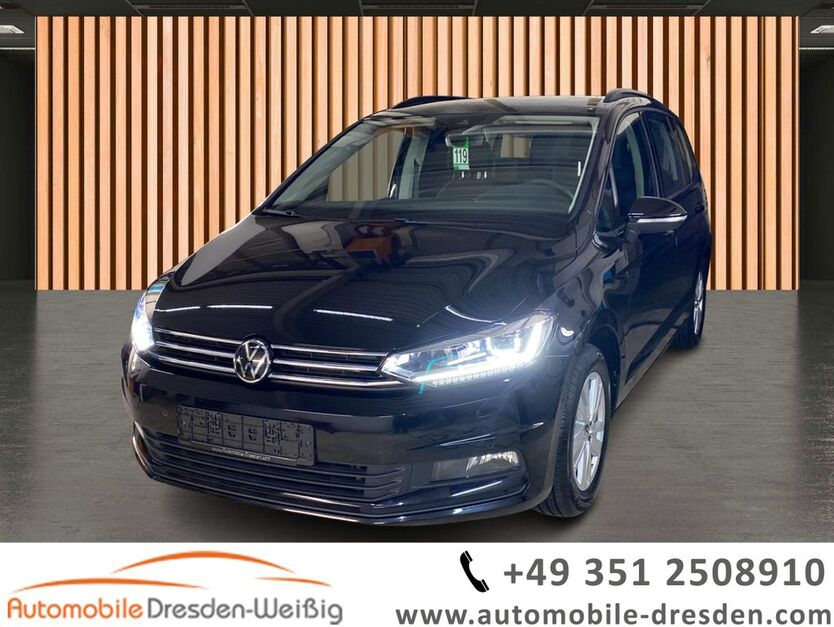 VW Touran 22.000 km 31.890 € Dresden 01328