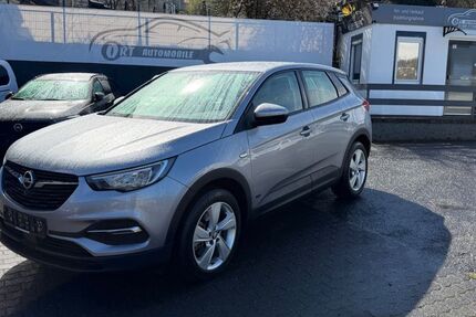 Opel Grandland (X) 15.700 km 18.000 &euro; Betzdorf 57518