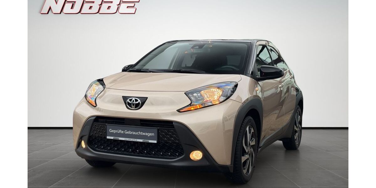 Toyota Aygo (X) 44.900 km 14.490 &euro; Hannover 30177
