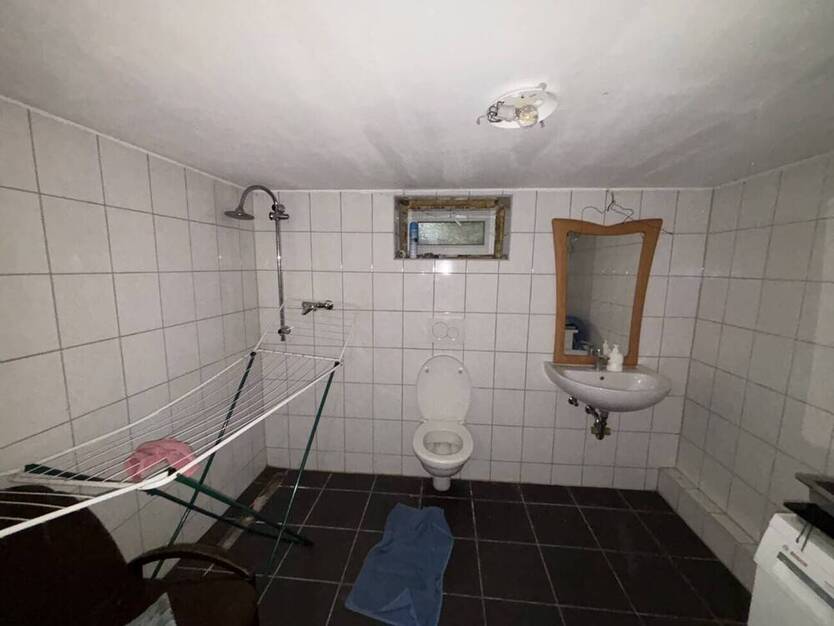 Geräumiges Einfamilienhaus mit Renovierungsbedarf in Ennigerloh