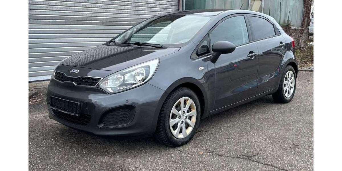 Kia Rio 186.786 km 4.250 &euro; Waiblingen 71334