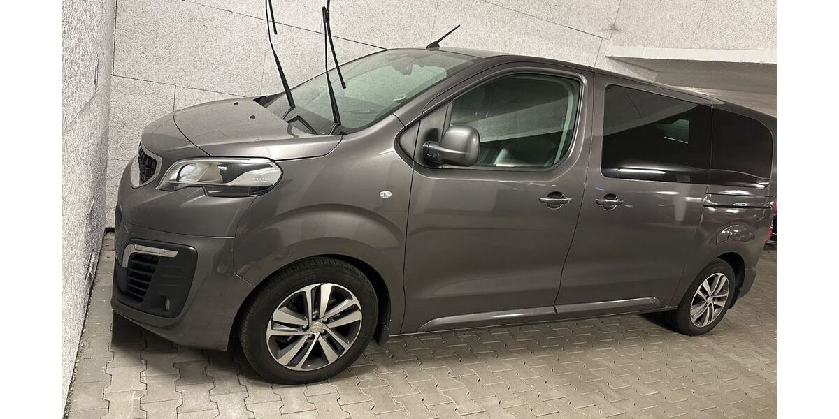 Peugeot Traveller 141.000 km 26.200 &euro; Rottach-Egern 83700