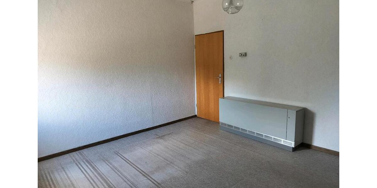 Einfamilienhaus Zemmer - 7 Zimmer, 180 m&sup2;, 150.000&euro; | Angebot:27076657