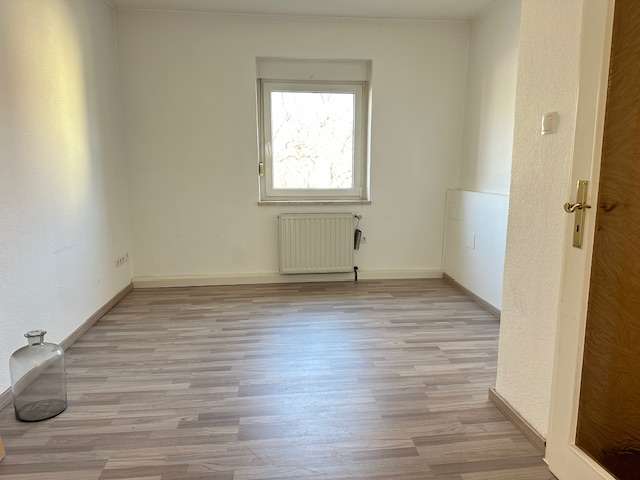 kleines Reihenmittelhaus - Reihenmittelhaus Saalfeld/Saale Saale | Angebot:26251354