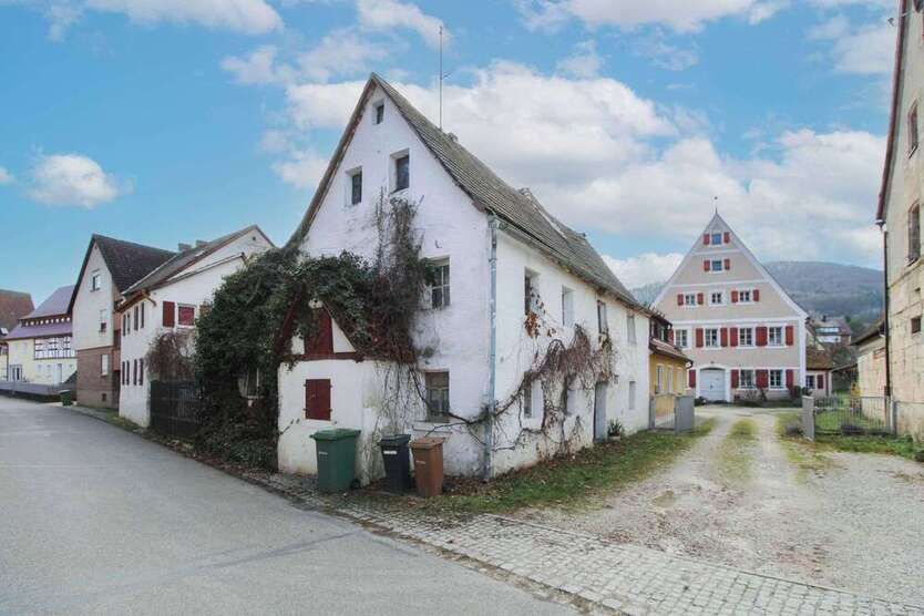 Haus zum Kaufen in Happurg 69.900 € 115.1 m²