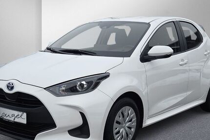 Toyota Yaris 76.054 km 15.999 &euro; Wunsiedel 95632