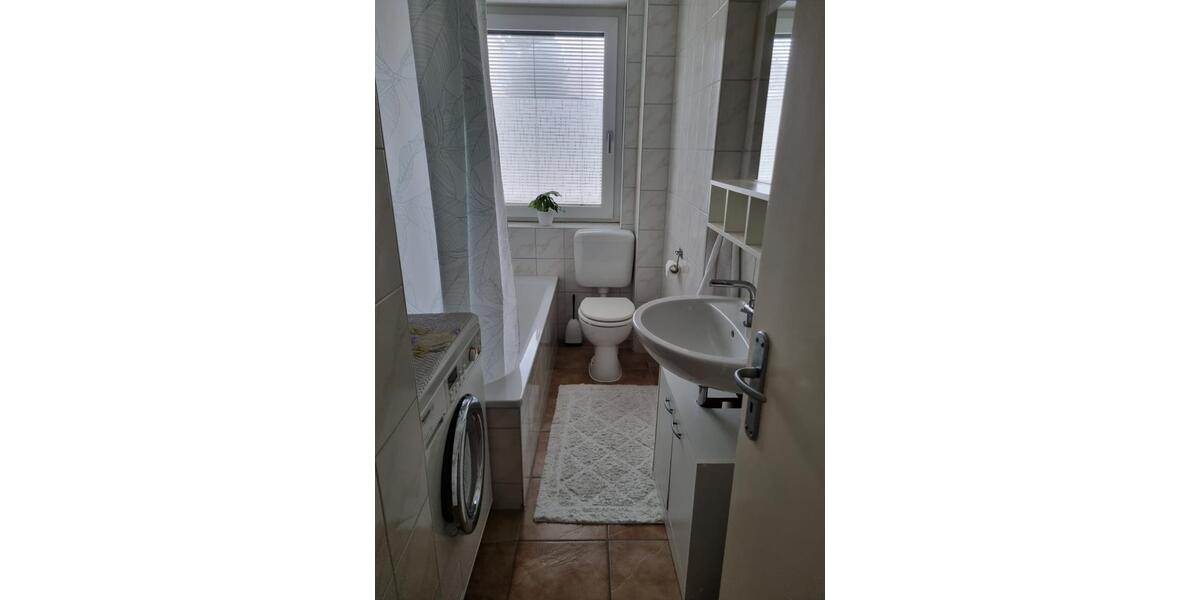 Helle 3 Zimmerwohnung mit Balkon 3 zimmer