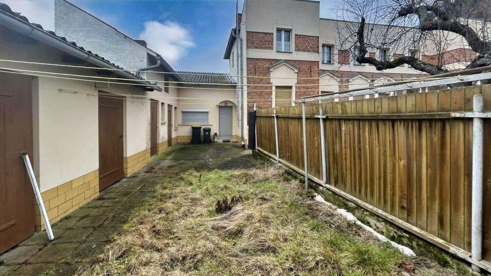 Einfamilienhaus Wriezen - 1 Zimmer, 166 m&sup2;, 120.000&euro; | Angebot:25770216
