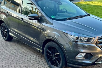 Ford Kuga 152.631 km 15.100 &euro; Trendelburg 34388