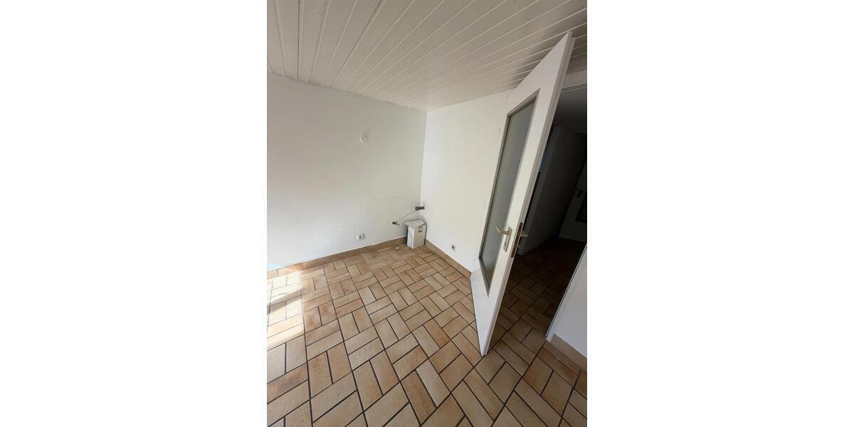 Einfamilienhaus Lauterbach (Hessen) - 6 Zimmer, 84 m&sup2;, 800&euro; | Angebot:26400654