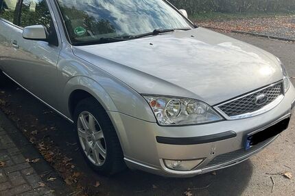 Ford Mondeo 138.000 km 2.300 € Bergisch Gladbach 51427