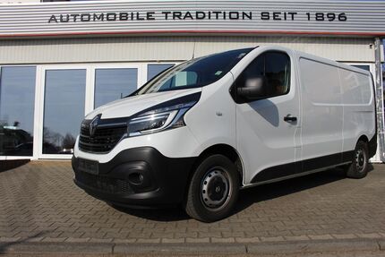 Renault Trafic 89.850 km 17.950 &euro; Hartha 04746
