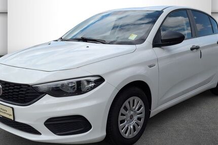 Fiat Tipo 84.129 km 7.995 &euro; Halle 06132