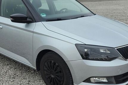 Skoda Fabia 128.000 km 9.900 &euro; Leipzig 04318