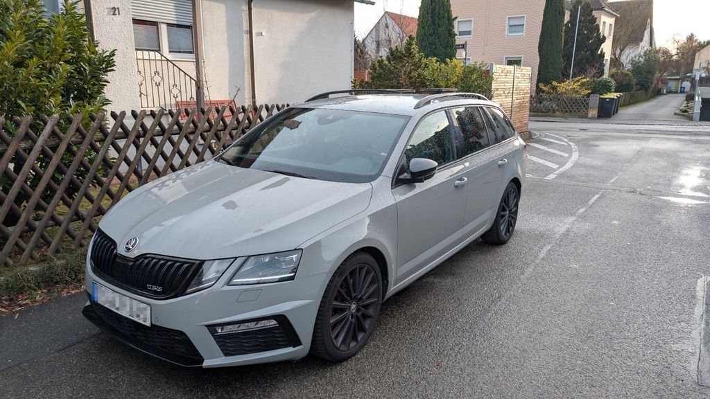 Skoda Octavia 113.000 km 21.300 &euro; Nürnberg 90475