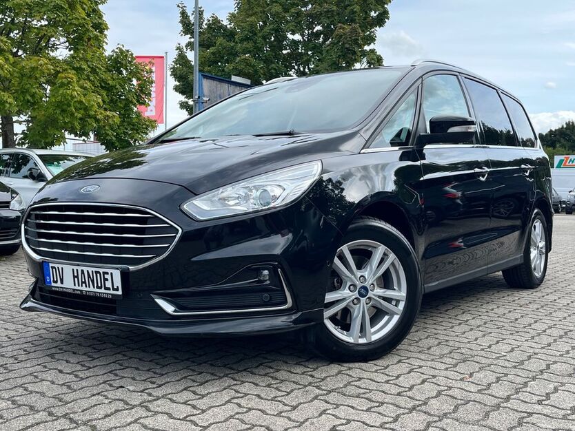 Ford Galaxy 131.000 km 17.890 € Forst 76694