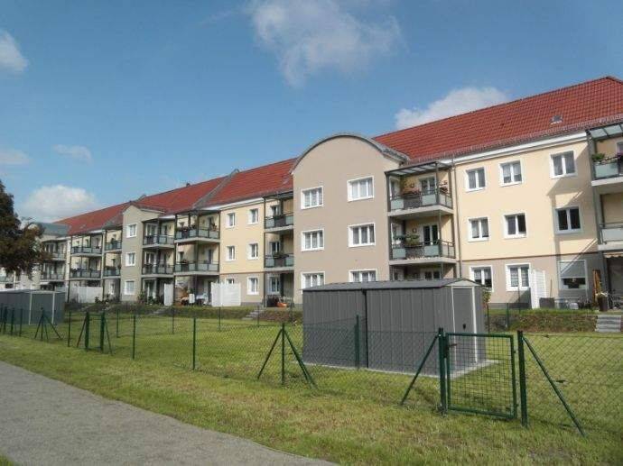 Etagenwohnung Dessau-Roßlau Süd - 3 Zimmer, 88 m&sup2;, 662&euro; | Angebot:26819840