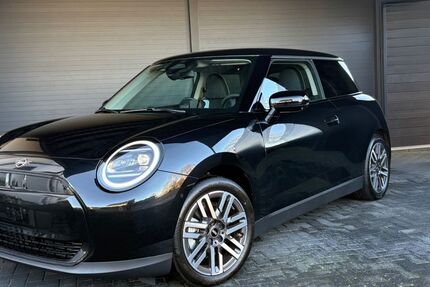 Mini Cooper E 6.900 km 28.970 &euro; Sickte 38173