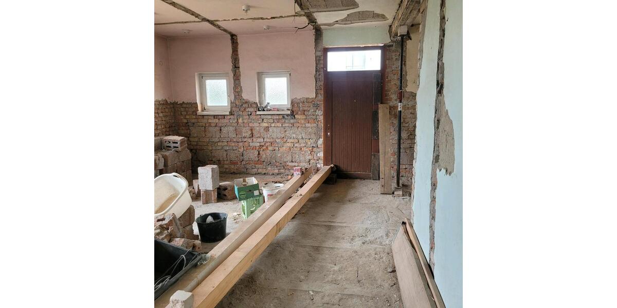 Reihenhaus Klötze - 4 Zimmer, 157 m&sup2;, 80.000&euro; | Angebot:26821679
