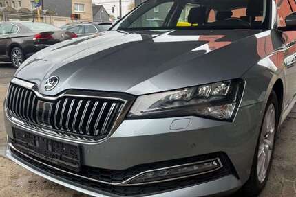 Skoda Superb 174.000 km 18.990 &euro; Mülheim Ruhr 45475