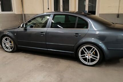 Skoda Superb 187.000 km 6.000 &euro; Dresden 01277