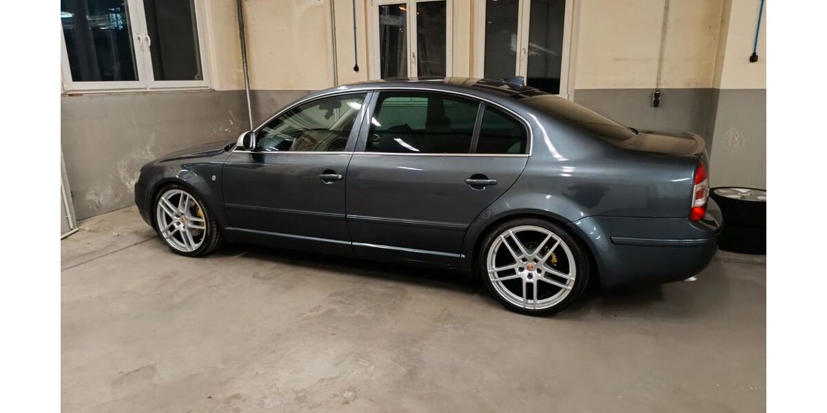 Skoda Superb 187.000 km 6.000 &euro; Dresden 01277