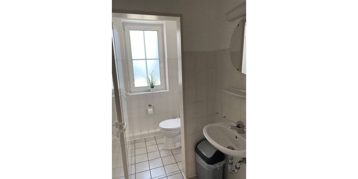 Gewerbeobjekt Rosengarten Klecken - 5 Zimmer, 120 m&sup2;, 1.510&euro; | Angebot:25741802