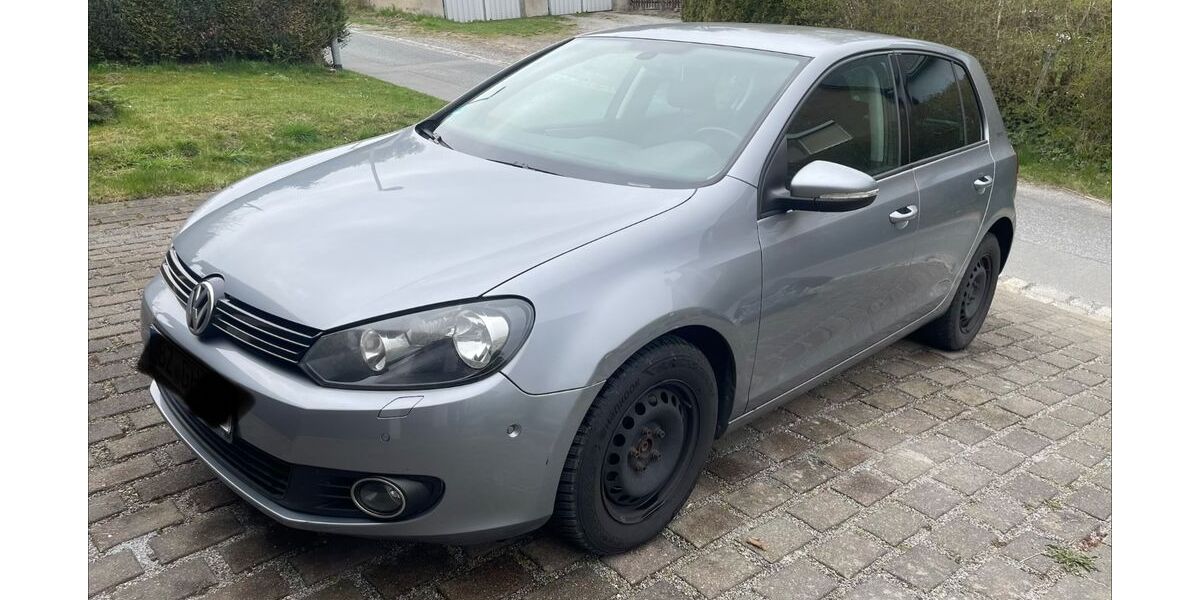 VW Golf 225.000 km 1.999 &euro; Steina 01920