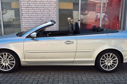 Volvo C70 169.850 km 7.900 &euro; Wiesbaden 65187